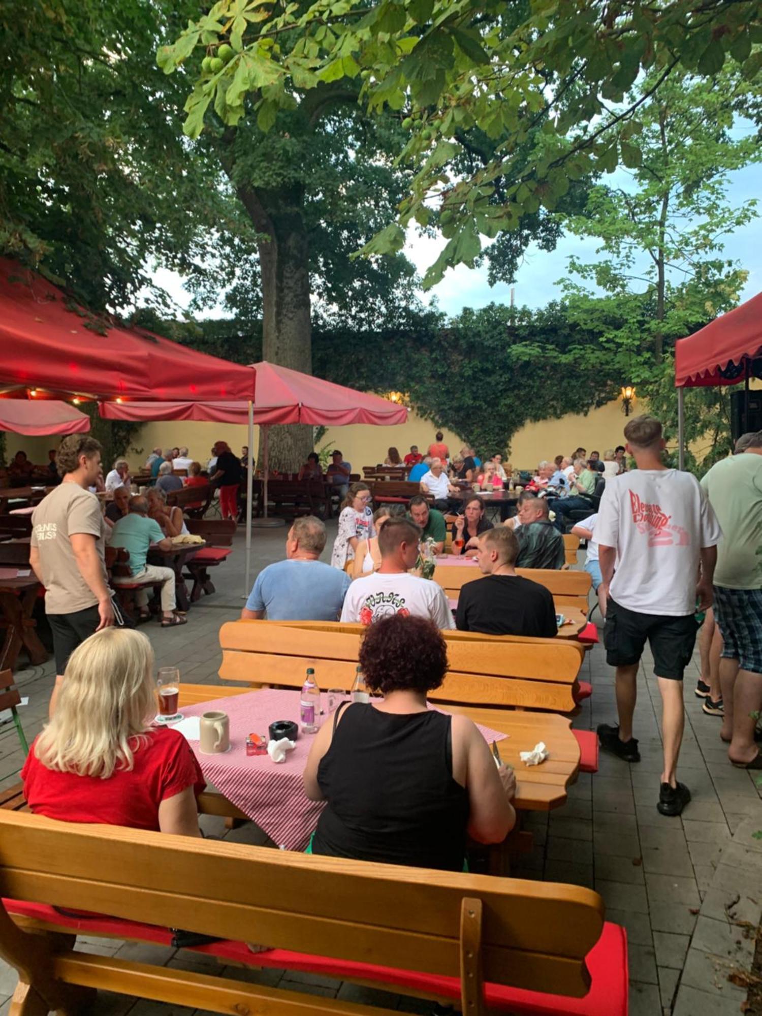 Brauerei Gasthof Kraus Hirschaid Luaran gambar