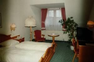 Brauerei Gasthof Kraus Hirschaid Servis gambar